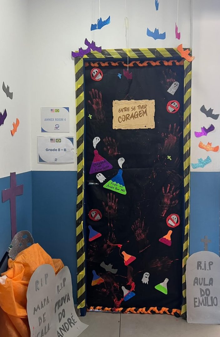 Porta da Grade 8B